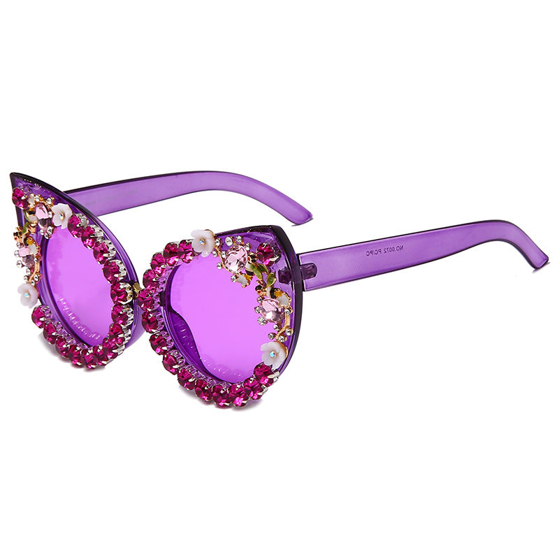 Wholesale Diamond Cat-eye Anti-ultraviolet Comfortable Carved Sunglasses